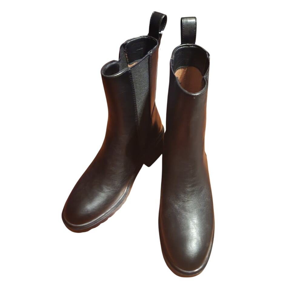 Amazon Essentials Black Chelsea Ankle mid calf boots Sz 8.5